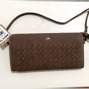 BNWT Roots Women's Brown Woven Bag / wallet with 25 inch strap